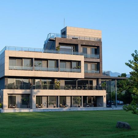 Tan Villa T'ai-tung Eksteriør bilde